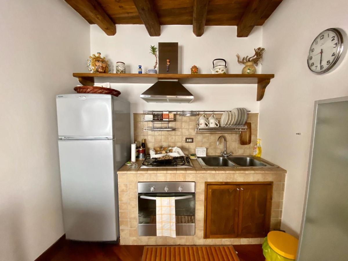 Residenza Eos Villa Syrakusa Exteriör bild
